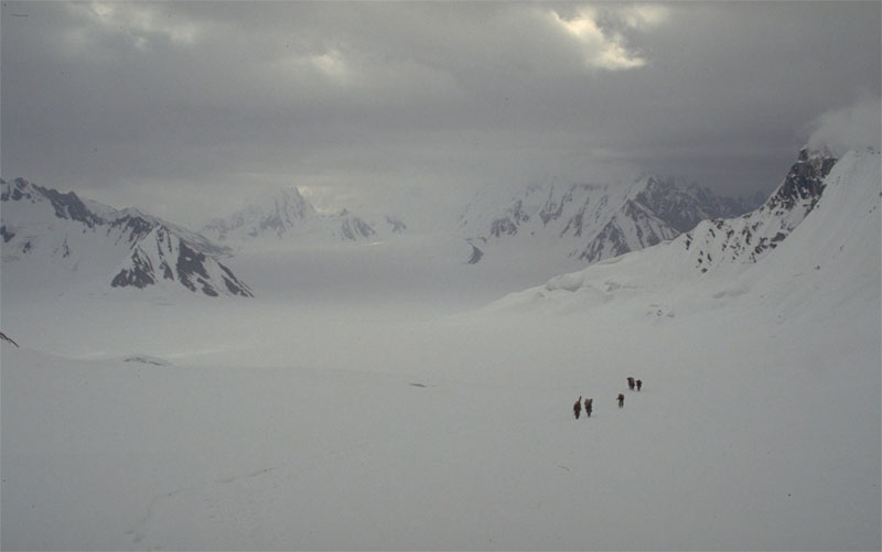 Foto 14 van de voettocht over de BIafo- en Hispar gletscher